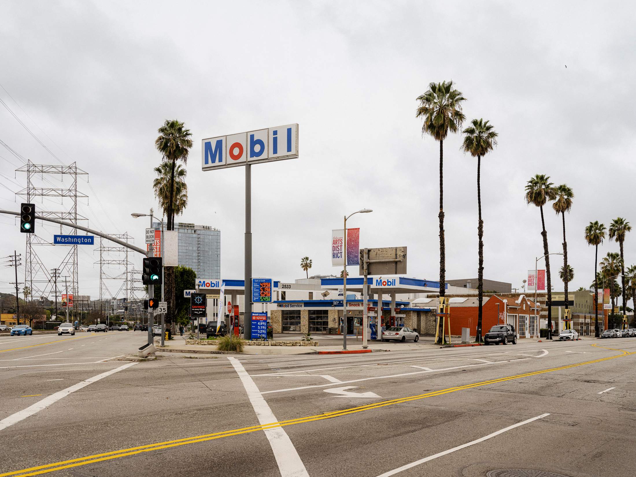 ms-monocle-gas-stations-230115-116.jpg