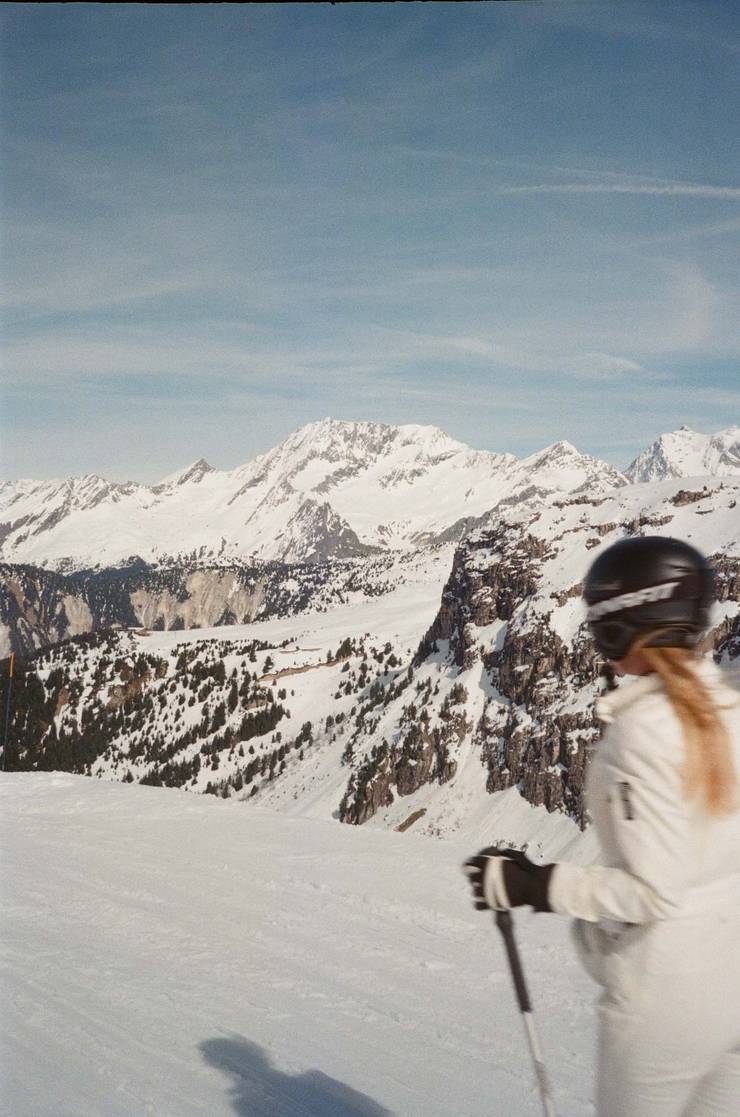 six-senses-courchevel-holly-saxton-000236560014-kodak-400.jpg