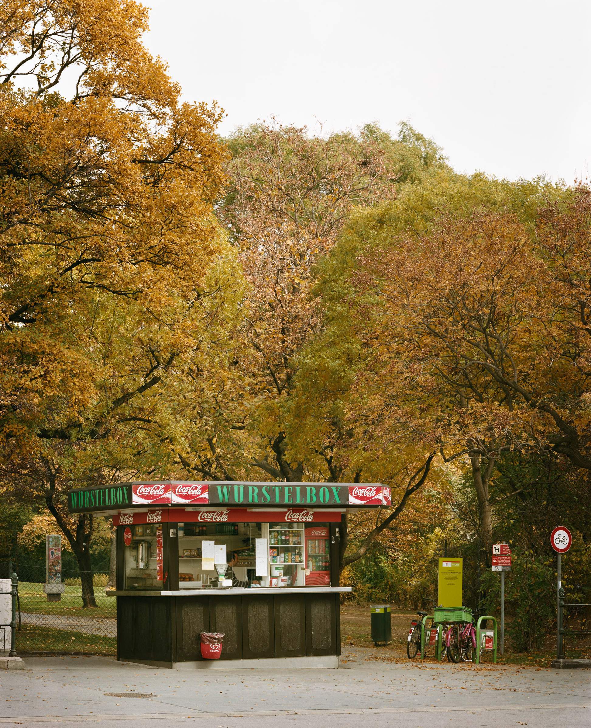 wurst_2677_63_rgb_johannesgasse-1030crop..jpg