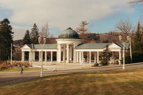 Caroline’s spring colonnade – named after Empress Caroline Augusta, the wife of the last Holy Roman Emperor