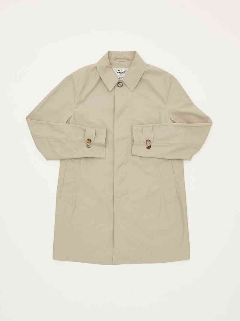 Unlined mac trench-coat Valstar x Monocle sand beige