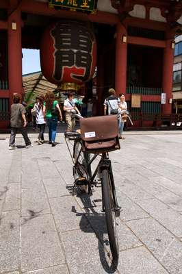 The popular Inujirushi bike bag 