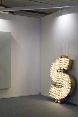 Tim Noble and Sue Webster’s $ at Galeria Mário Sequeira