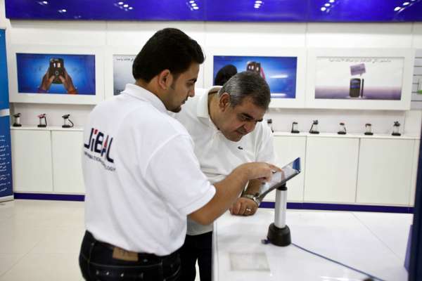 ‘Look, they even have it in your size’: shopping for iPads in Basra