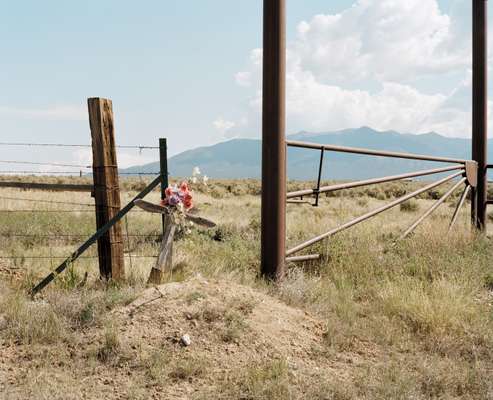 Grave marker in New Mexico 