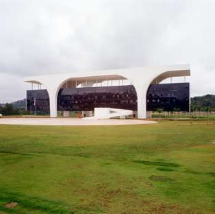Oscar Niemeyer’s Administrative City