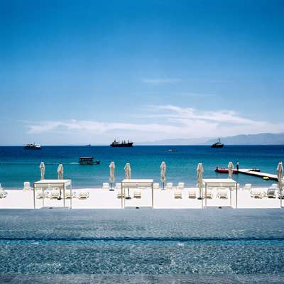 Private beach at Hotel Kempinski