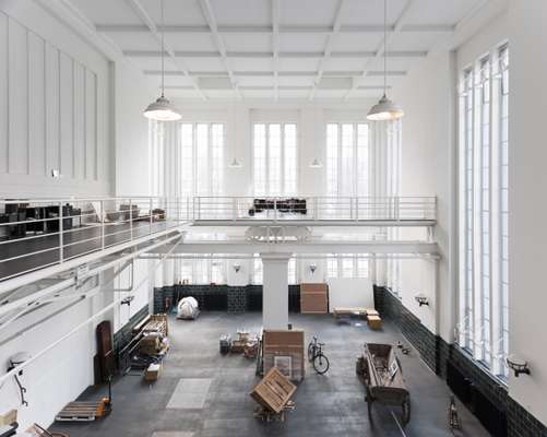 The vast studio space with its moveable mezzanine