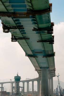 The bridge features 300m towers