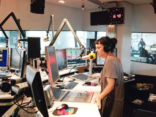 FM4 host Esther Csapo during her live show