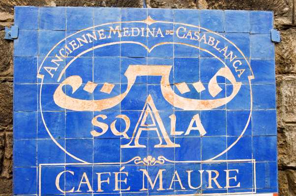 La Sqala café sign