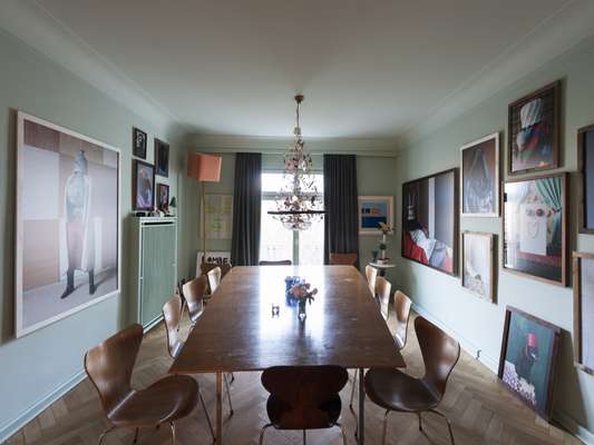 Dining room with  mid-century table  and chairs 