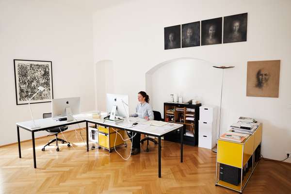 Karin Novozamsky working in her office in Mehlplatz