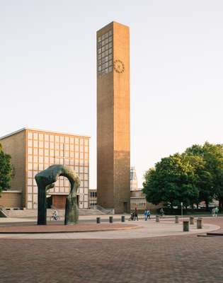 First Christian Church by Eliel Saarinen and son Eero