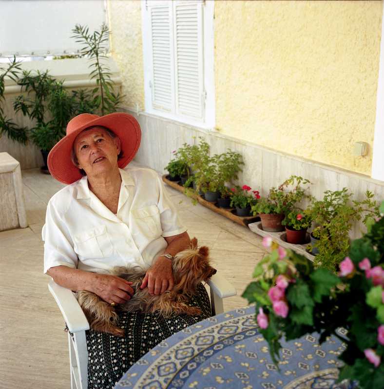 Aliberti Snr’s wife, Daphne Wookey, in her summer home in Çesme 