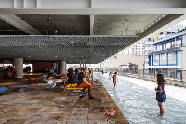 Popular paddling pool