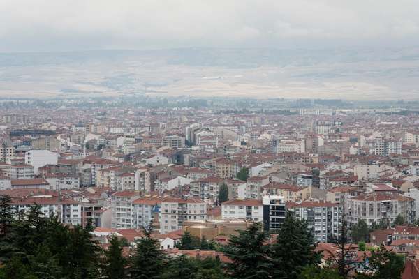 Omm sitting pretty in  the low-lying city of Eskisehir