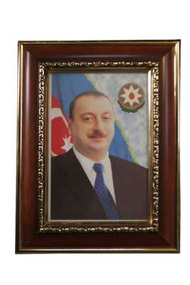 **4** Portrait of President Ilham Aliyev