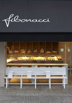 Fibonacci bakery