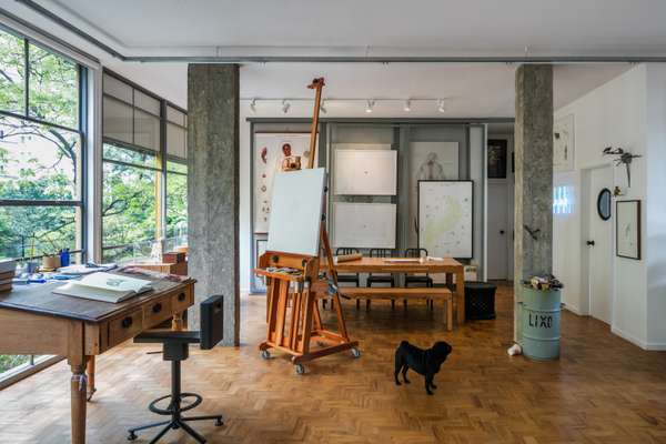 Living room and atelier