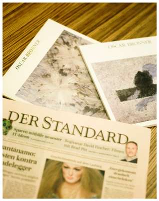 A copy of ‘Der Standard’ and books of Bronner’s art