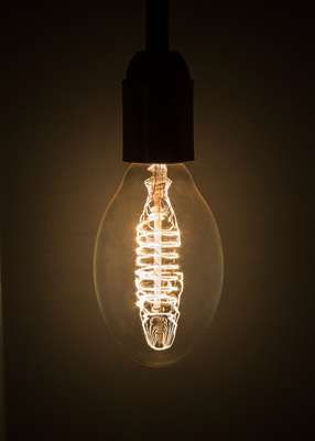 The warm glow of Righi Licht's incandescent bulbs