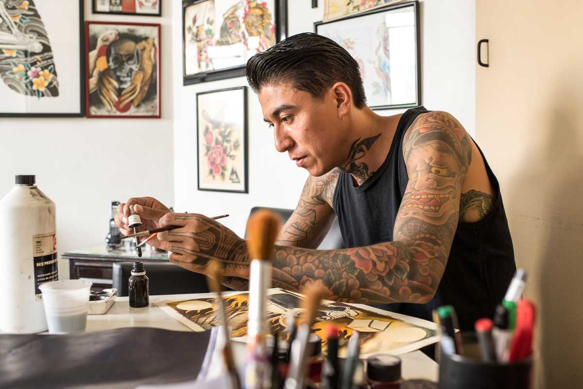 Tattoo artist Jeizel Seidy 
