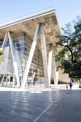 The provincial archive building is part of the new complex that also contains the Faro