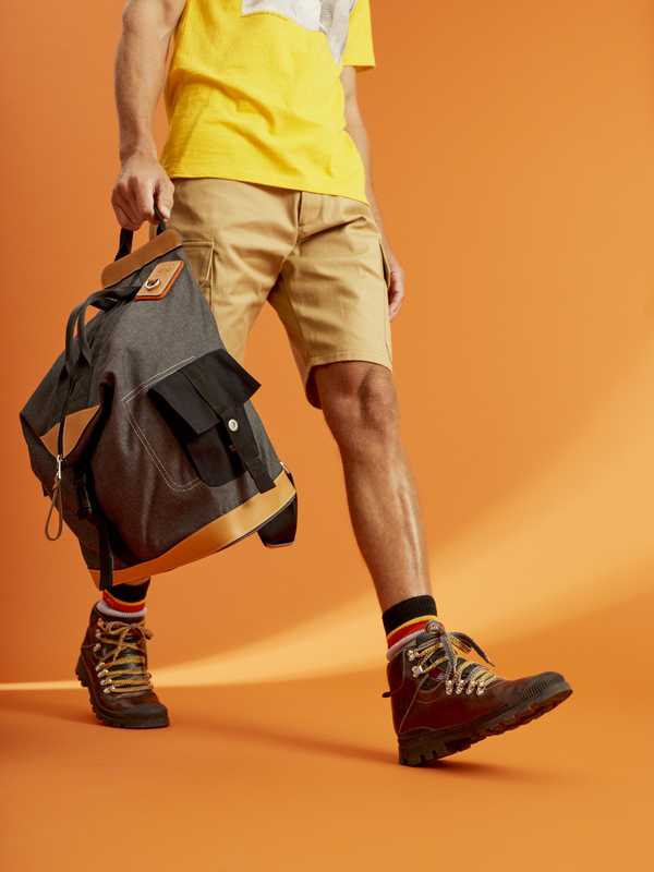 Cargo shorts, Eye Loewe Nature convertible bag, socks and hiking boots