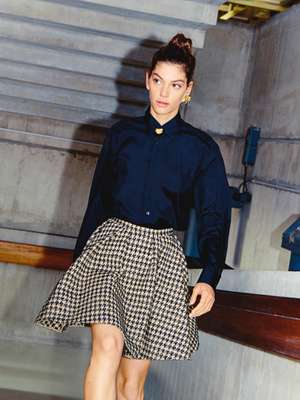 Shirt, skirt, earrings and necklace by Dior