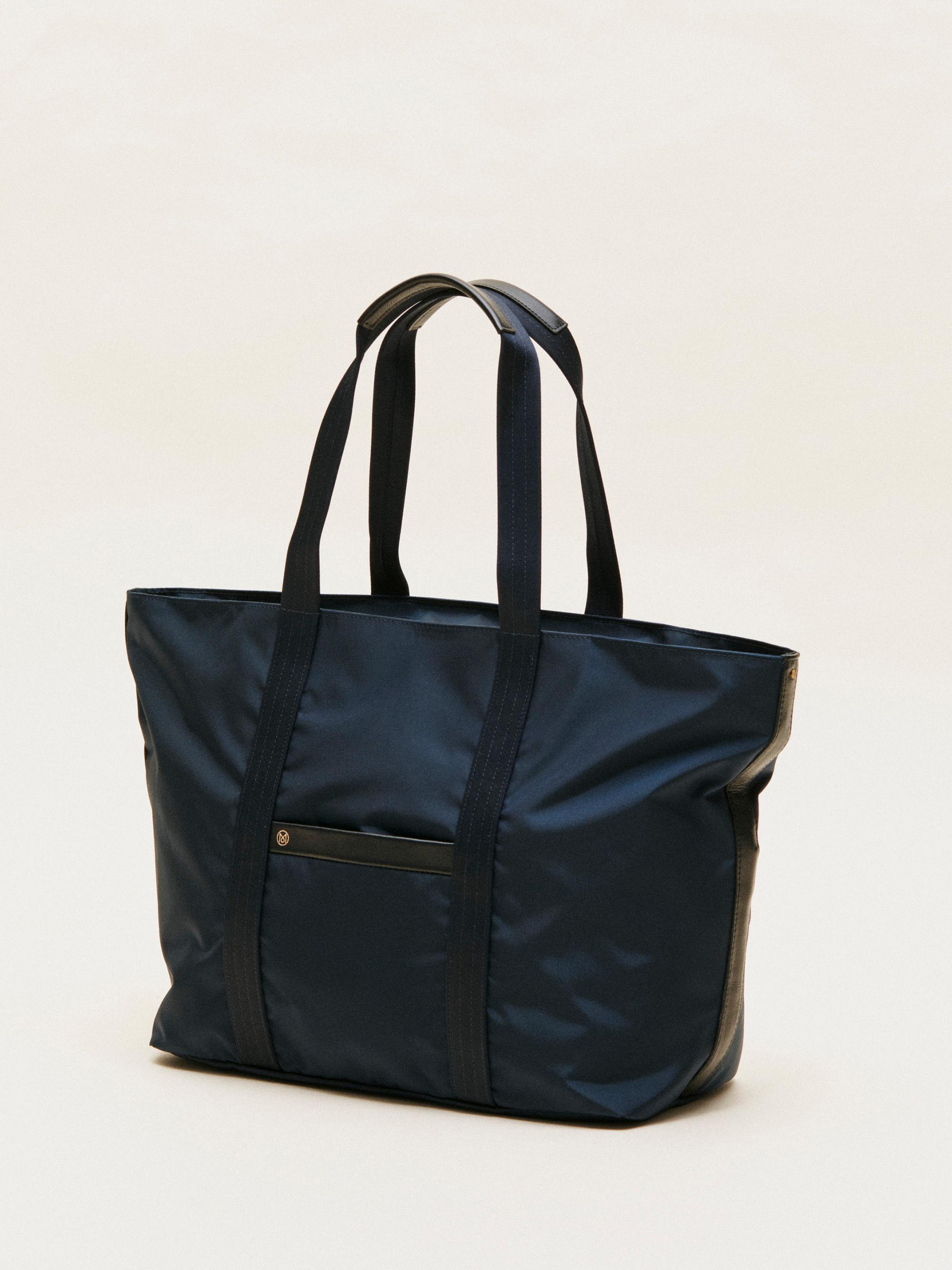 Monocle tote sale