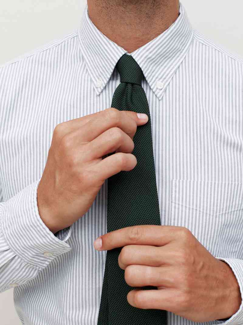 Silk tie