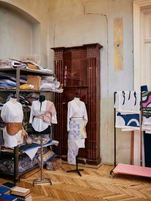 Textiles and samovars at  Tumo Studios