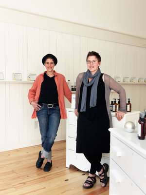 Carolyn Mix (right) and Darcy Doniger of 2 Note Botanical Perfumery