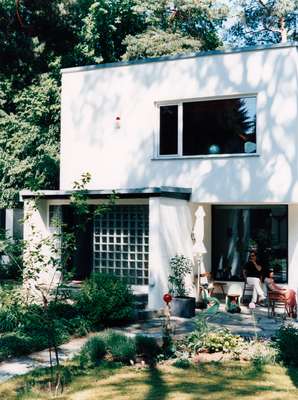 Cynthia Barcomi Friedman’s Zehlendorf house, built in the early 1960s