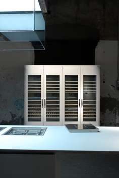 Boffi’s ‘Duemilaotto’ storage system by Piero Lissoni with ‘Ghost’ hood