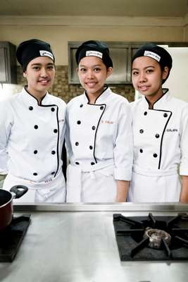 Cookery students at Punlaan School