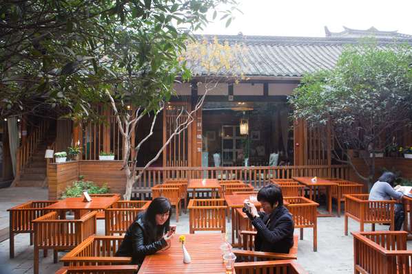 Tea house in Kuanzhai Alleys 