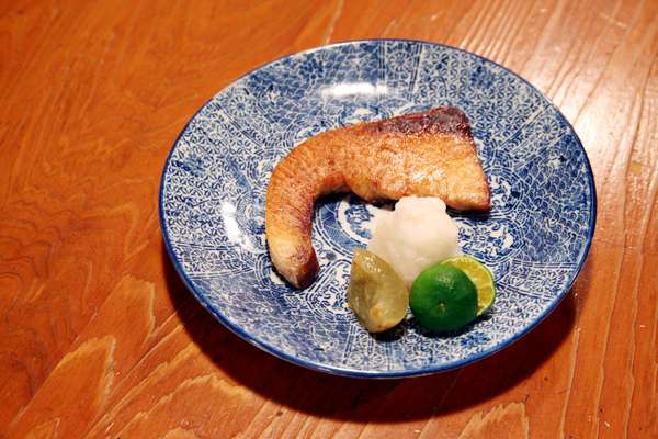 Grilled buri (yellow tail) with salt