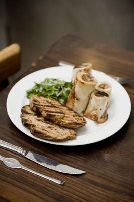 Bone marrow and parsley salad