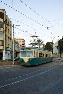 Retro-chic tram 