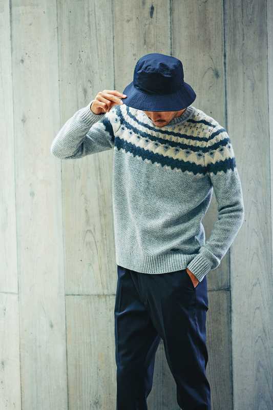 Jumper by Woolrich, trousers by N Hoolywood from Mister Hollywood, hat by Comesandgoes 