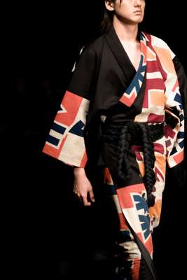 Black and patterned cotton yukata for UA