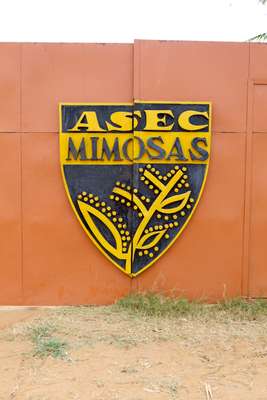 ASEC Mimosas’ club badge
