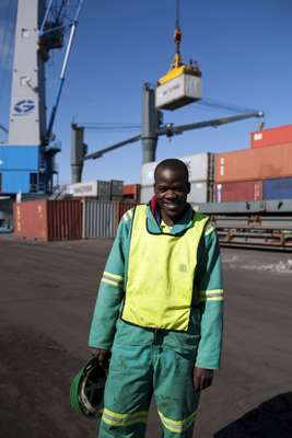 Unloading containers at Port Maputo