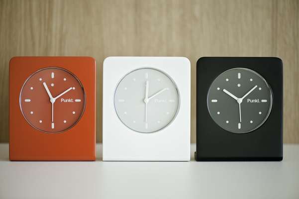 AC 01 alarm clocks