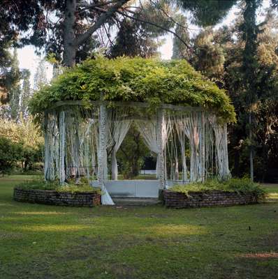 Wedding alter in the Girauds’ Bornova garden