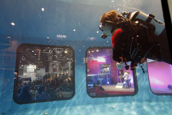 Underwater view of Boot Düsseldorf