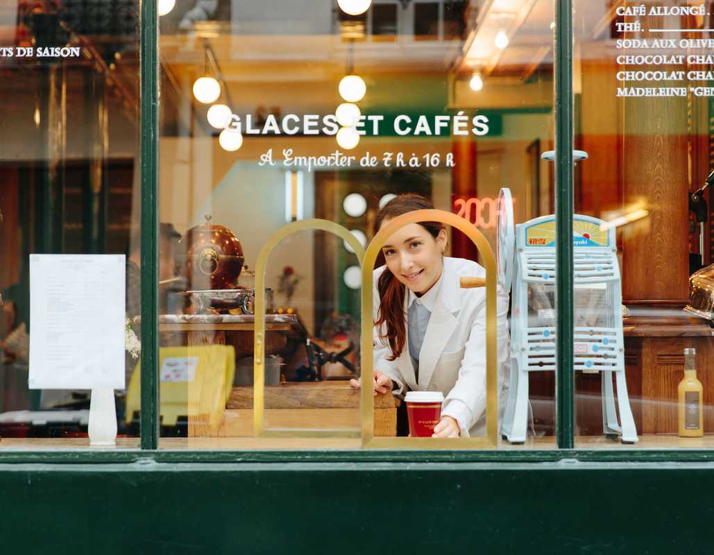45 Rue de Saintonge’s takeaway window serves coffee and ice cream