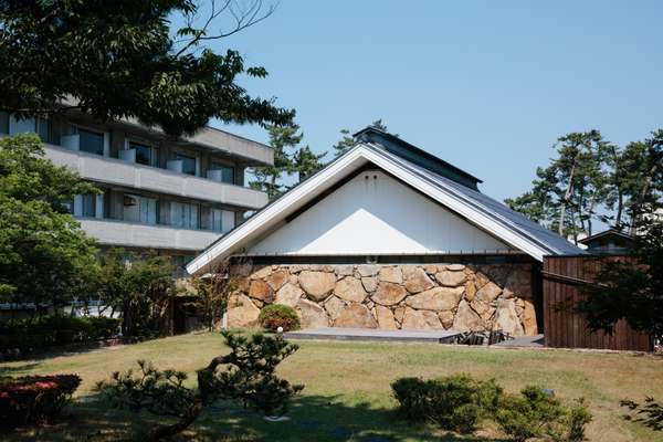 Bathhouse designed by sculptor Masayuki Nagare 